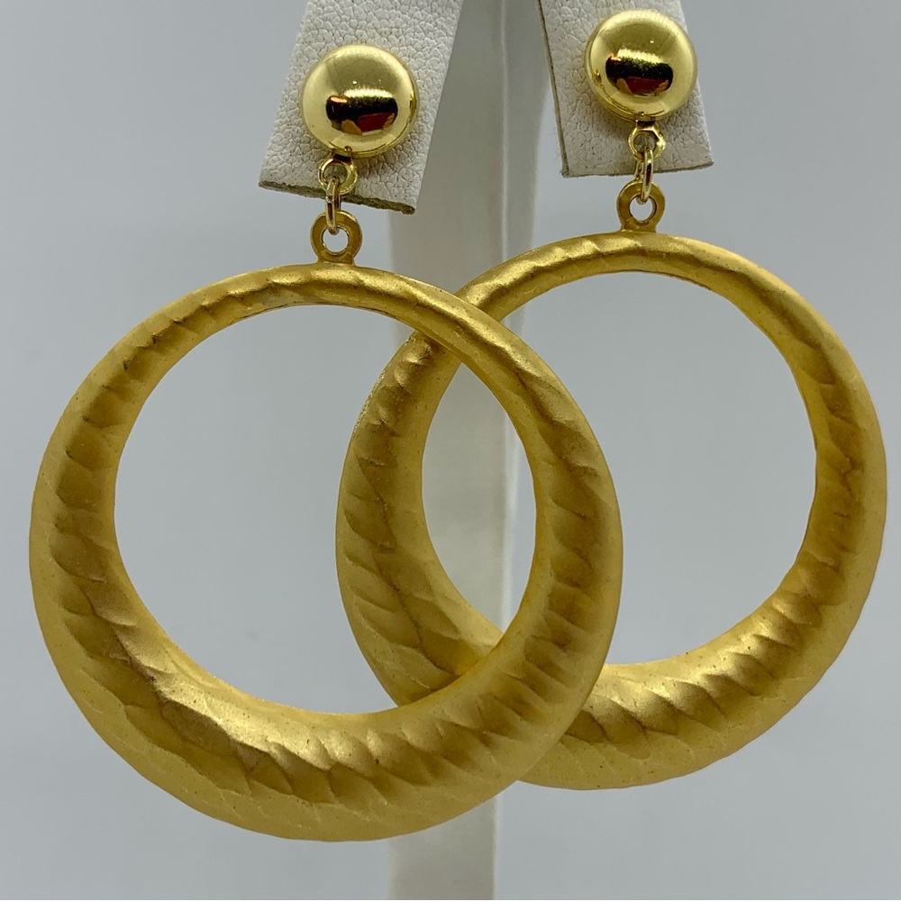 VINTAGE 80’S EARRINGS HAMMERED MATTE GOLD TONE FRONT HOOP DANGLE POST BACK 2.25”